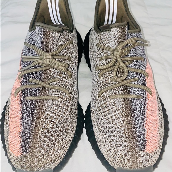 Yeezy 350 V2 Ash Stone (Mens size 12) - Picture 2 of 9